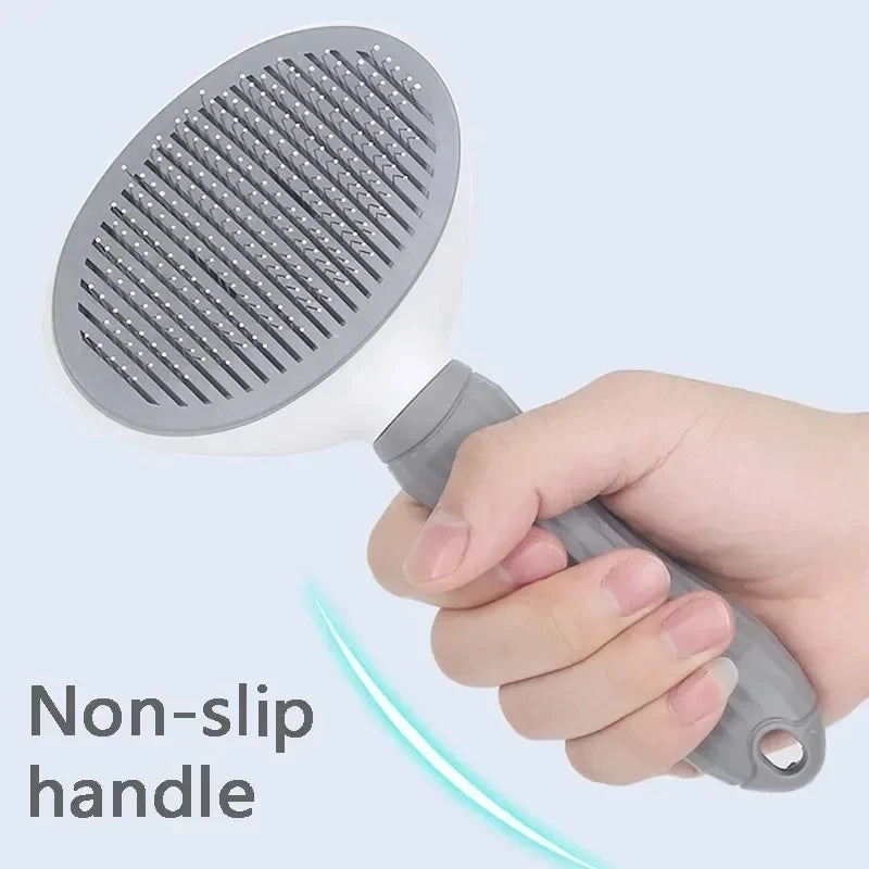 Mécanisme autonettoyant de la brosse de toilettage